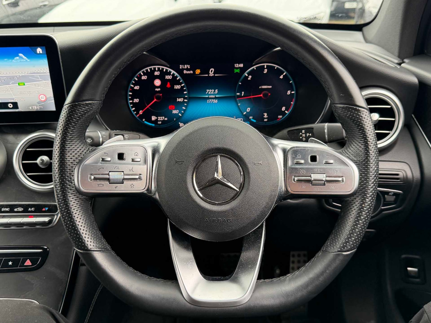 Used Mercedes-Benz GLC 2019 for sale - 76564567: Photo 21