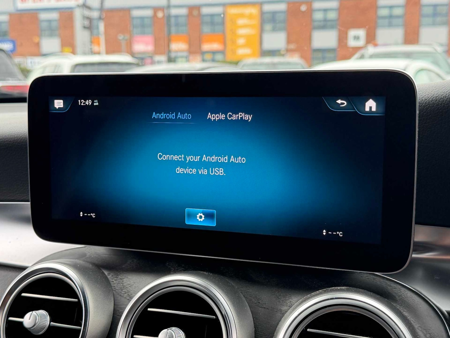 Used Mercedes-Benz GLC 2019 for sale - 76564567: Photo 26