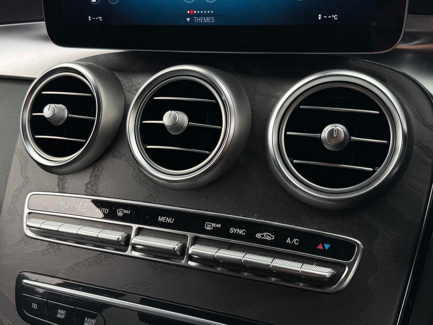 Used Mercedes-Benz GLC 2019 for sale - 76564567: Photo 28