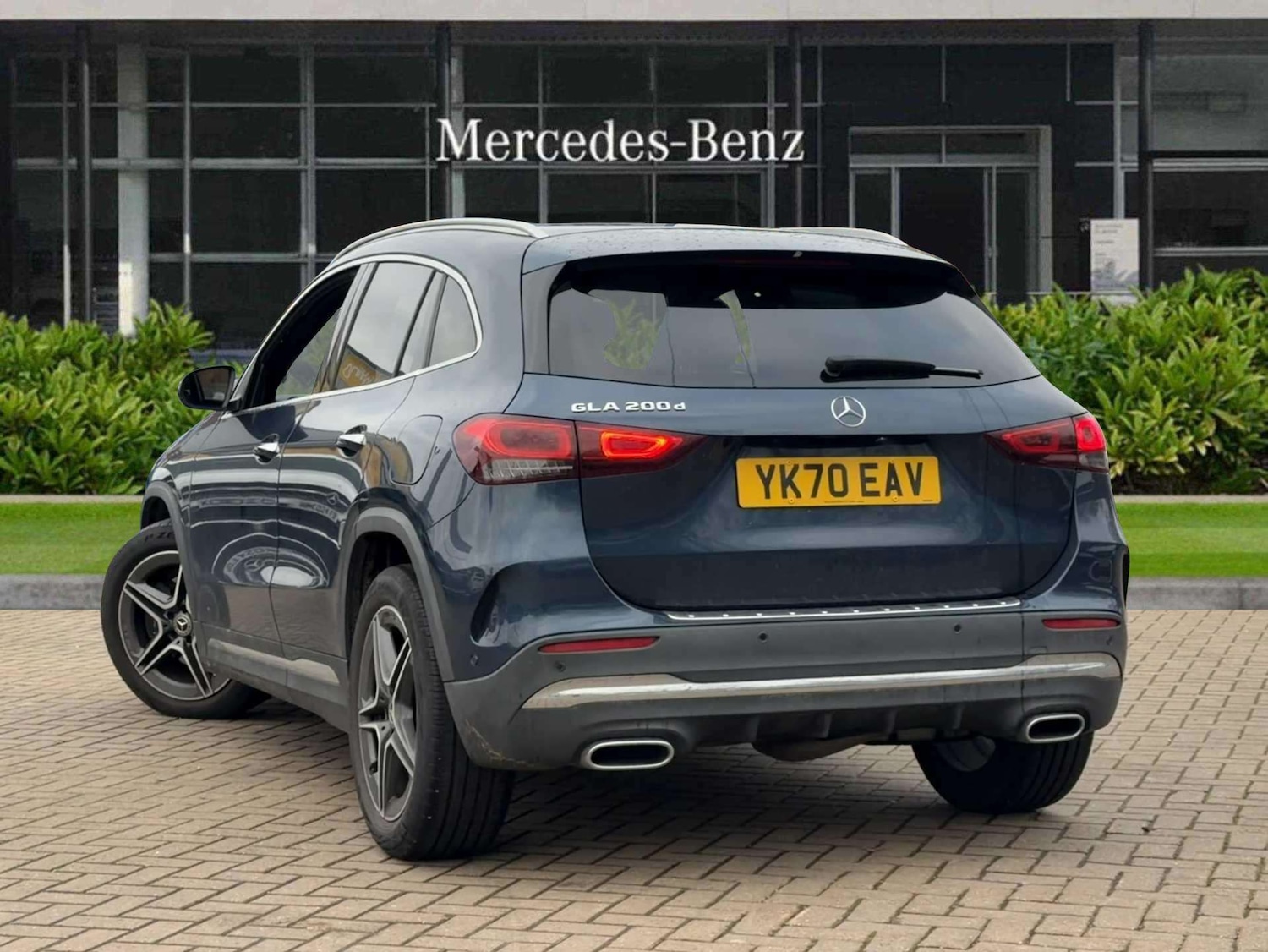 Used Mercedes-Benz GLA 2020 for sale - 77076455: Photo 2