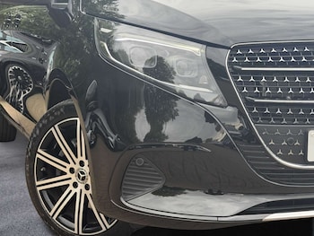 Used Mercedes-Benz V-Class 2025 for sale - 78625244: Photo
