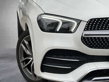 Used Mercedes-Benz GLE 2020 for sale - 77961055: Photo