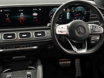 Used Mercedes-Benz GLE 2020 for sale - 77961055: Photo