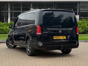 Used Mercedes-Benz V-Class 2023 for sale - 75366477: Photo