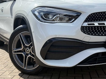 Used Mercedes-Benz GLA 2022 for sale - 75417920: Photo
