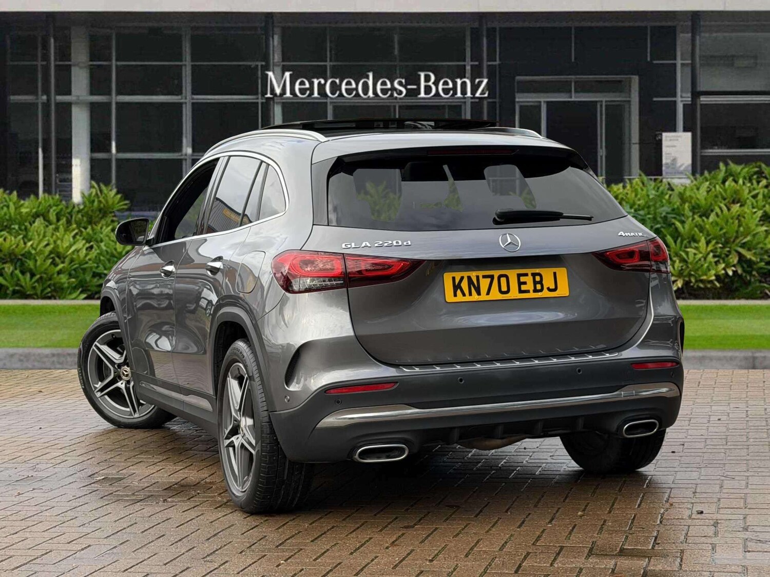 Used Mercedes-Benz GLA 2020 for sale - 76373662: Photo 2