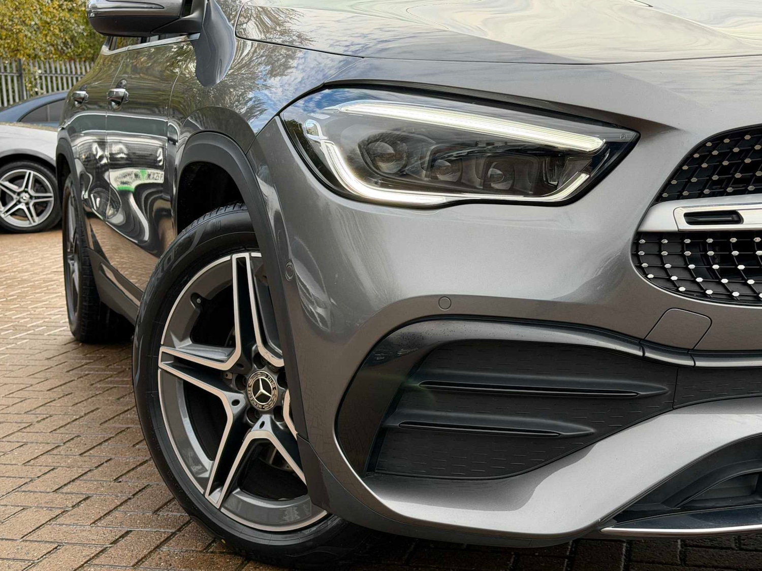 Used Mercedes-Benz GLA 2020 for sale - 76373662: Photo 3