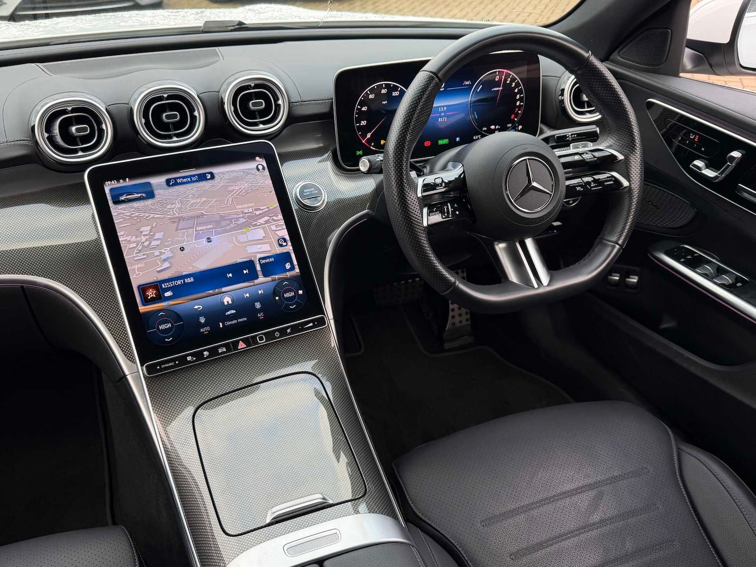 Used Mercedes-Benz C Class 2024 for sale - 78037450: Photo 4