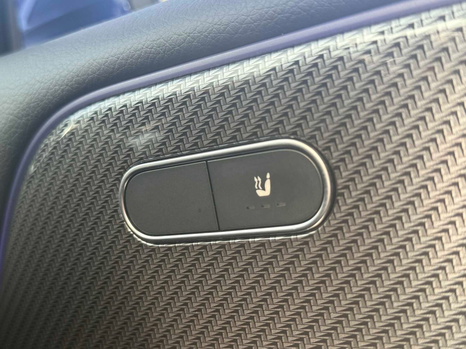 Used Mercedes-Benz GLB 2023 for sale - 76362588: Photo 31