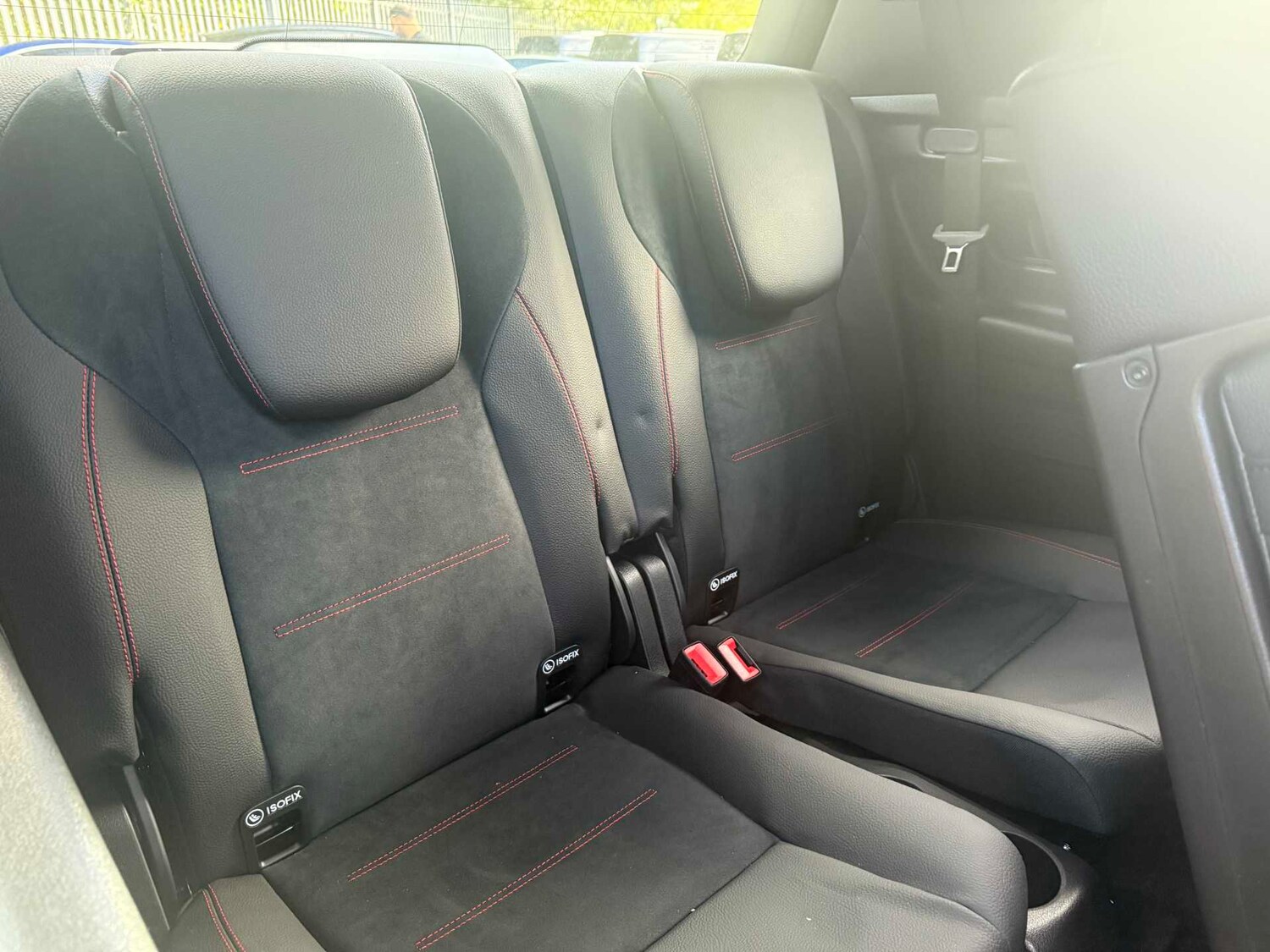 Used Mercedes-Benz GLB 2023 for sale - 76362588: Photo 35