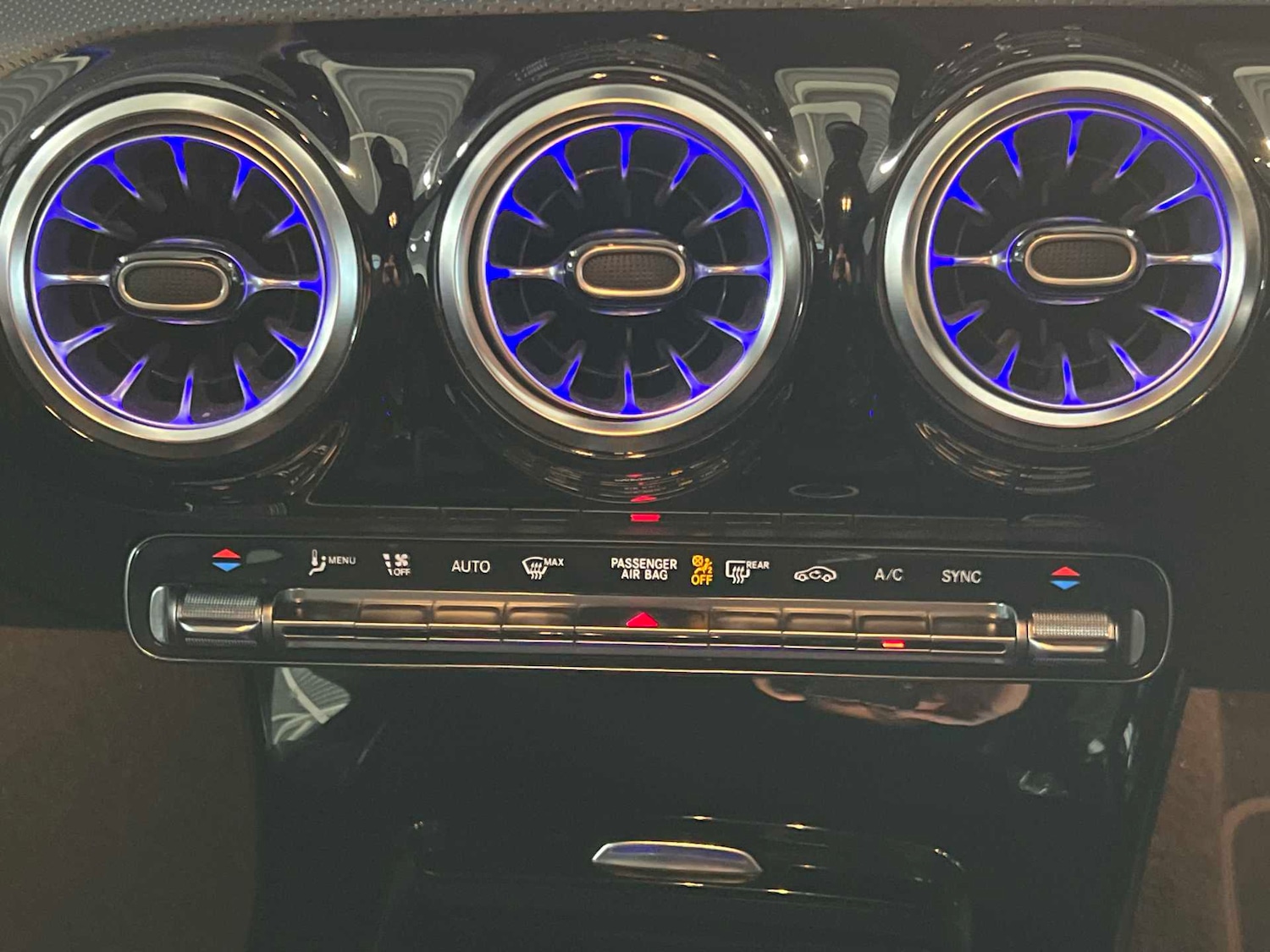 Used Mercedes-Benz CLA 2023 for sale - 77219640: Photo 21