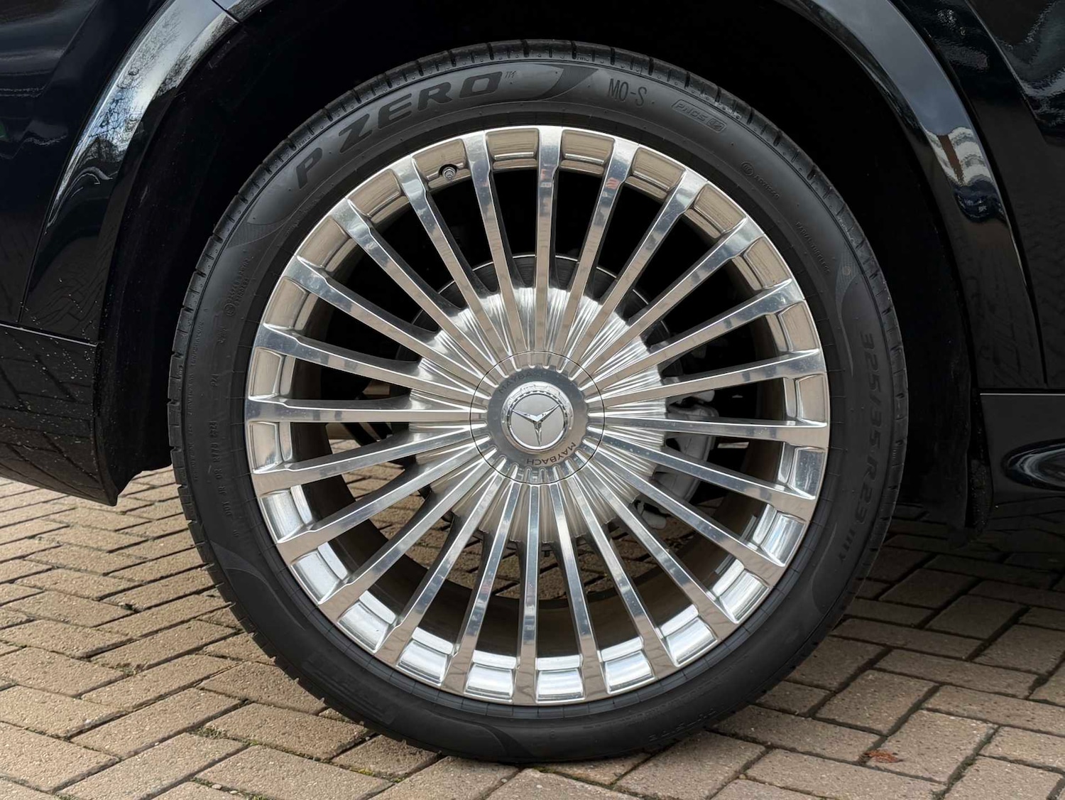 Used Mercedes-Benz GLS 2025 for sale - 76902271: Photo 11