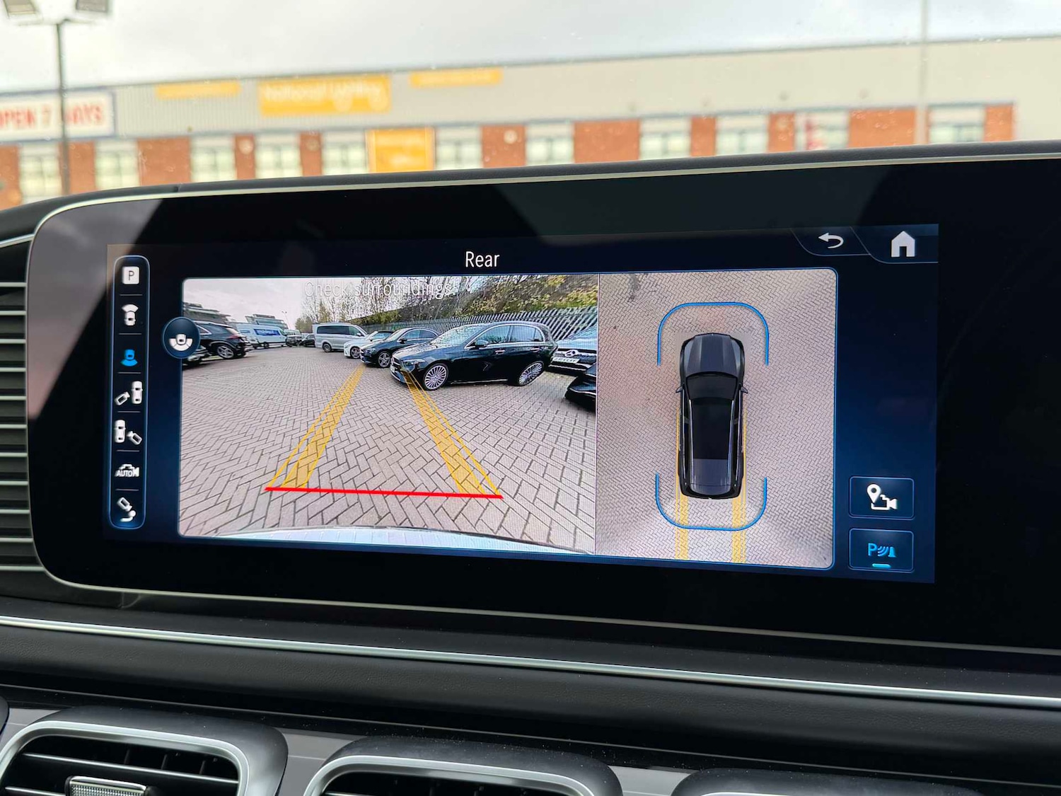 Used Mercedes-Benz GLS 2025 for sale - 76902271: Photo 23