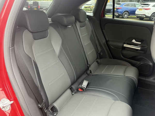 Used Mercedes-Benz GLA 2021 for sale - 76272171: Photo 35