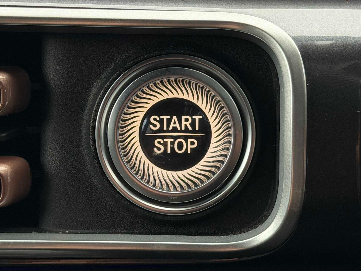 Used Mercedes-Benz EQC 2023 for sale - 77361280: Photo 33