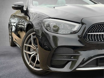 Used Mercedes-Benz E Class 2021 for sale - 77842382: Photo