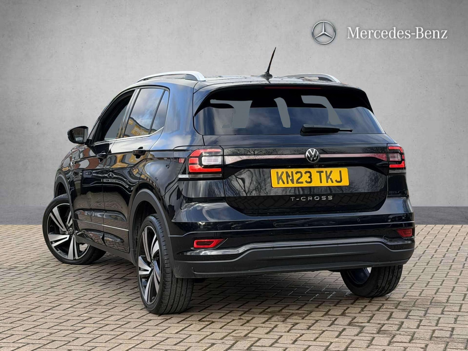 Used Volkswagen T-Cross 2023 for sale - 77294300: Photo 2