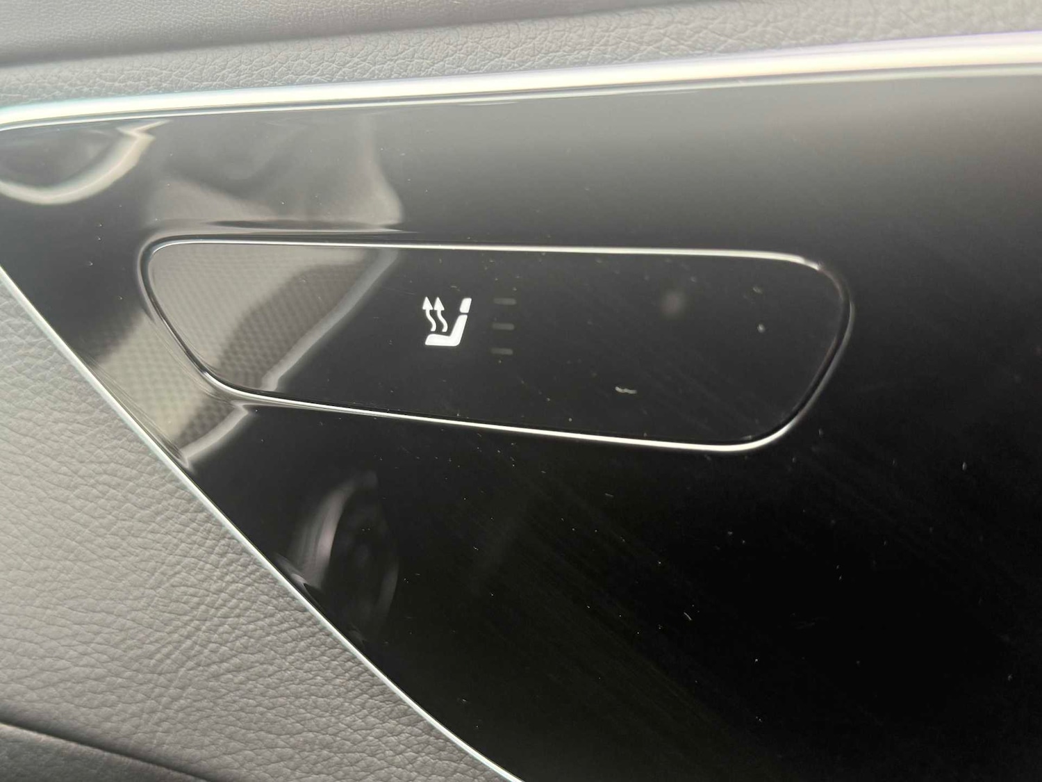 Used Mercedes-Benz C Class 2022 for sale - 77076557: Photo 32