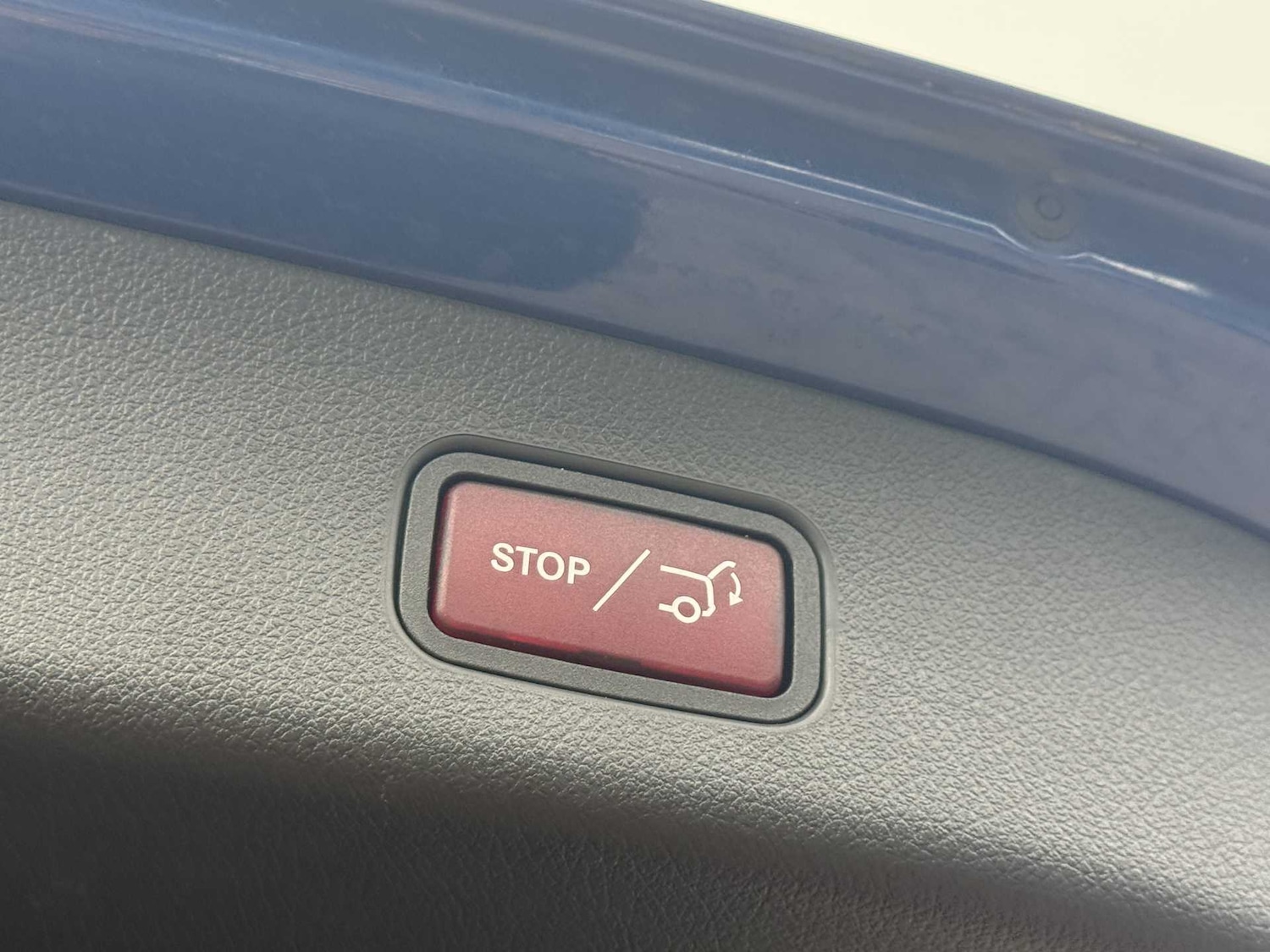 Used Mercedes-Benz GLC 2024 for sale - 76156301: Photo 12