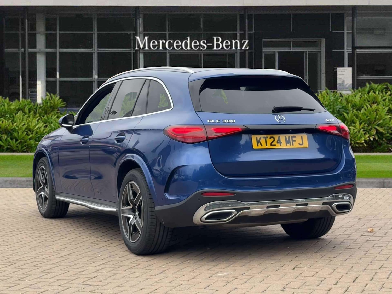 Used Mercedes-Benz GLC 2024 for sale - 76156301: Photo 9