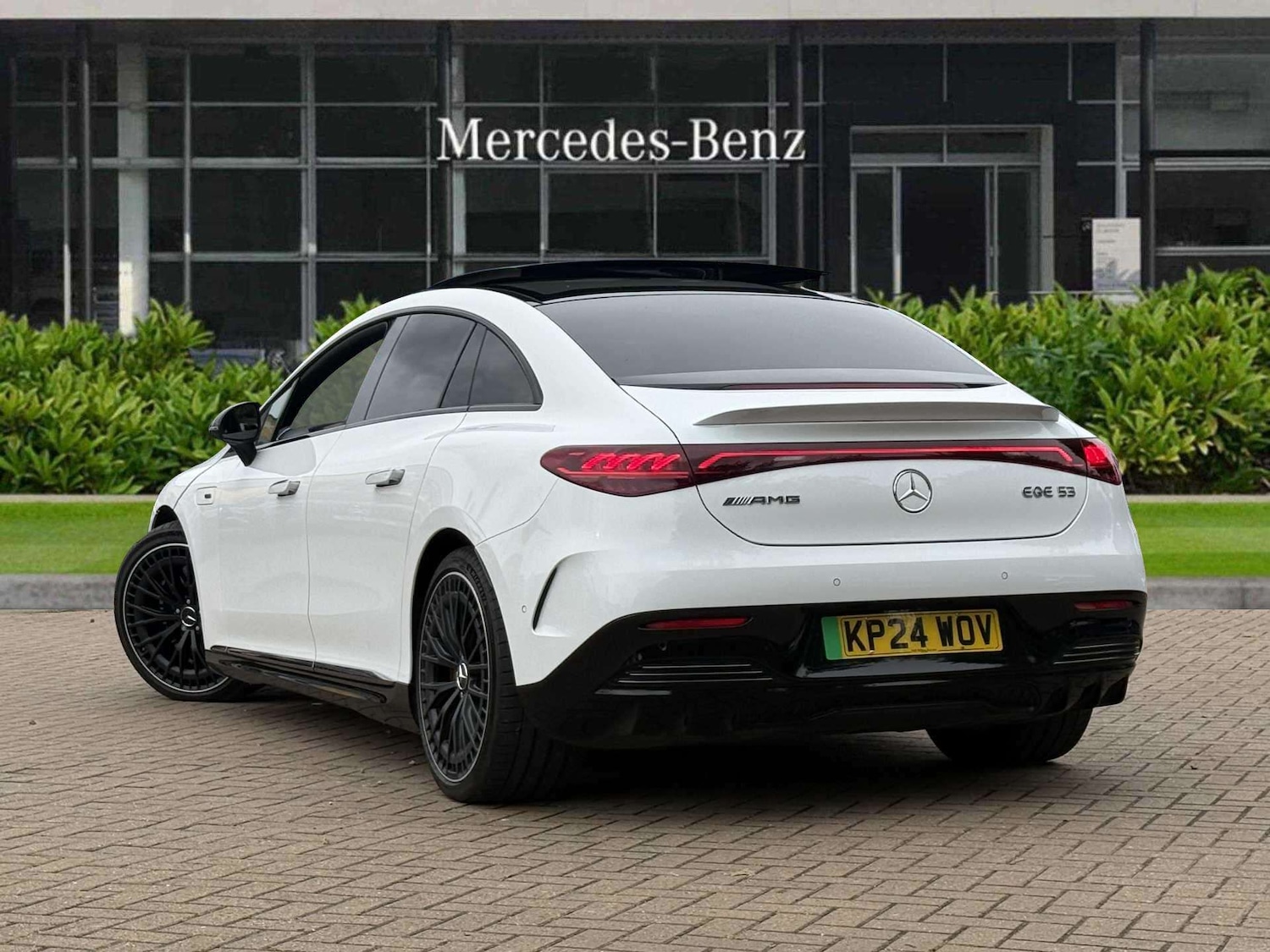 Used Mercedes-Benz EQA 2024 for sale - 76113468: Photo 2