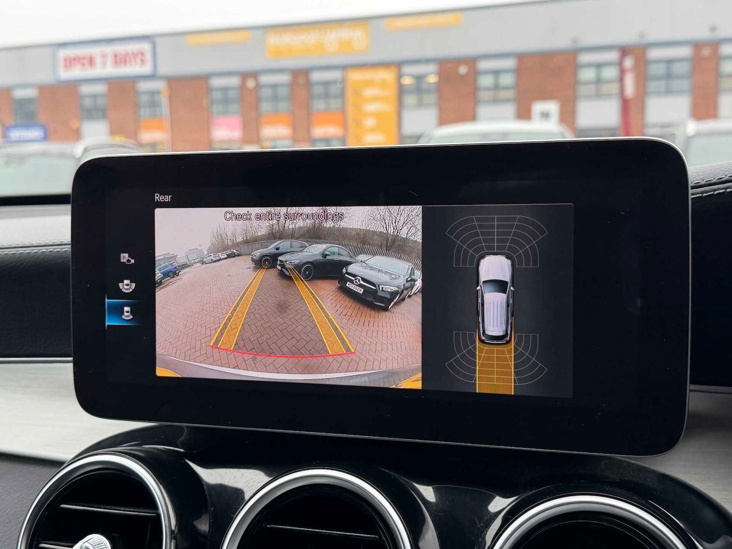 Used Mercedes-Benz GLC 2021 for sale - 77514290: Photo 27