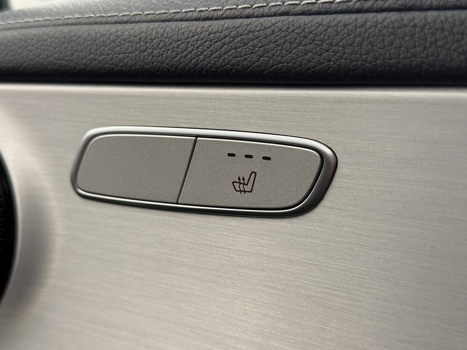 Used Mercedes-Benz GLC 2021 for sale - 77514290: Photo 31