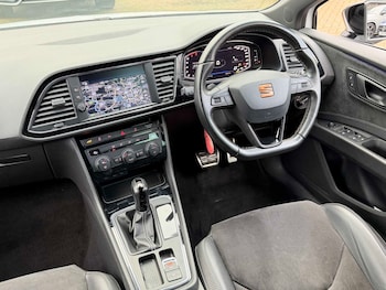 Used SEAT Leon 2019 for sale - 77206438: Photo