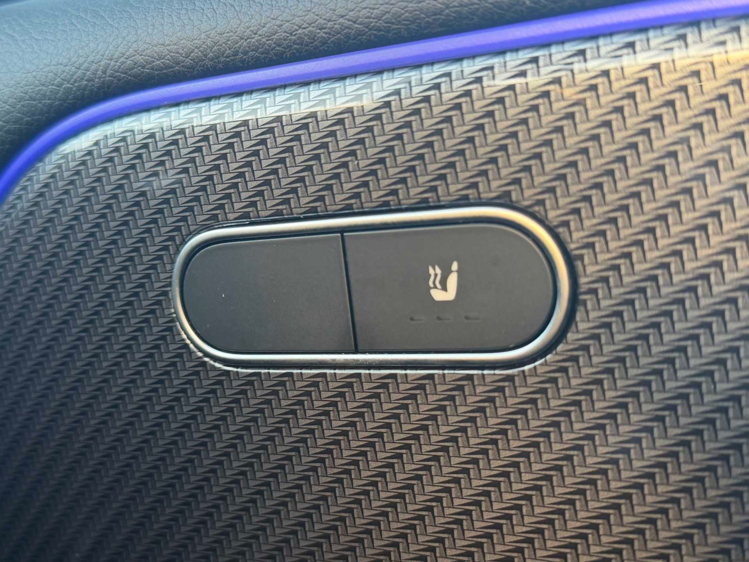 Used Mercedes-Benz GLB 2024 for sale - 76501827: Photo 31