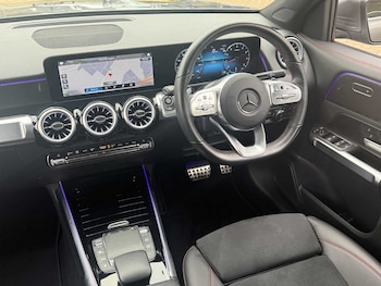 Used Mercedes-Benz GLB 2022 for sale - 76262354: Photo