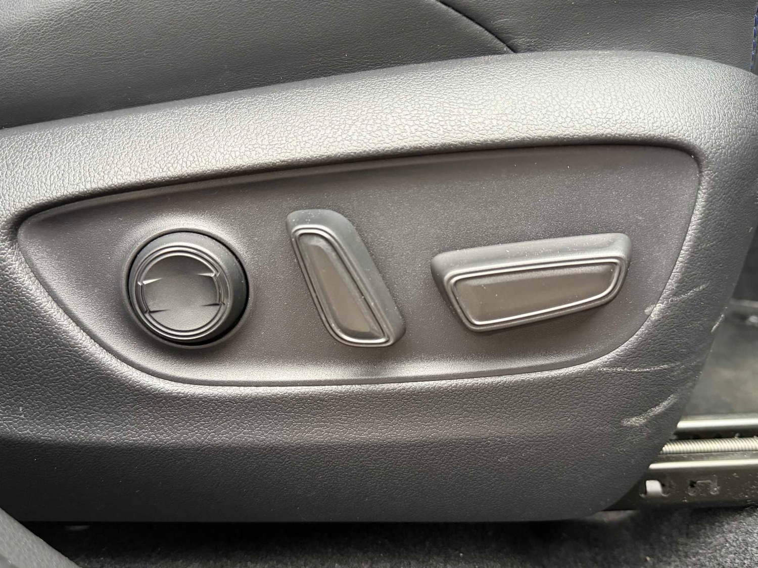 Used Toyota RAV4 2022 for sale - 77361396: Photo 34