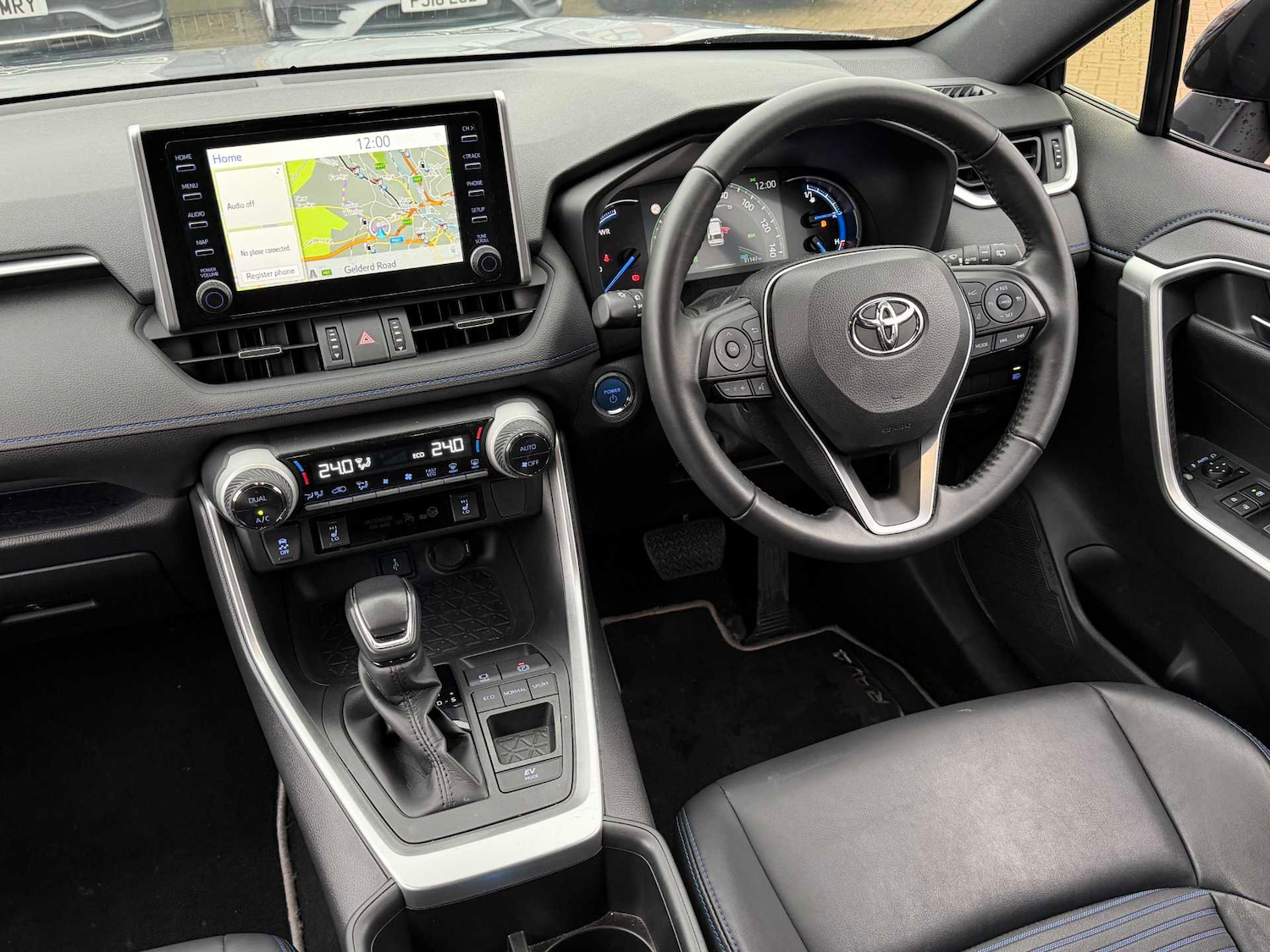 Used Toyota RAV4 2022 for sale - 77361396: Photo 4