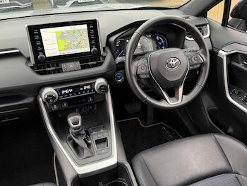 Used Toyota RAV4 2022 for sale - 77361396: Photo