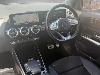 Used Mercedes-Benz GLA 2023 for sale - 78812652: Photo