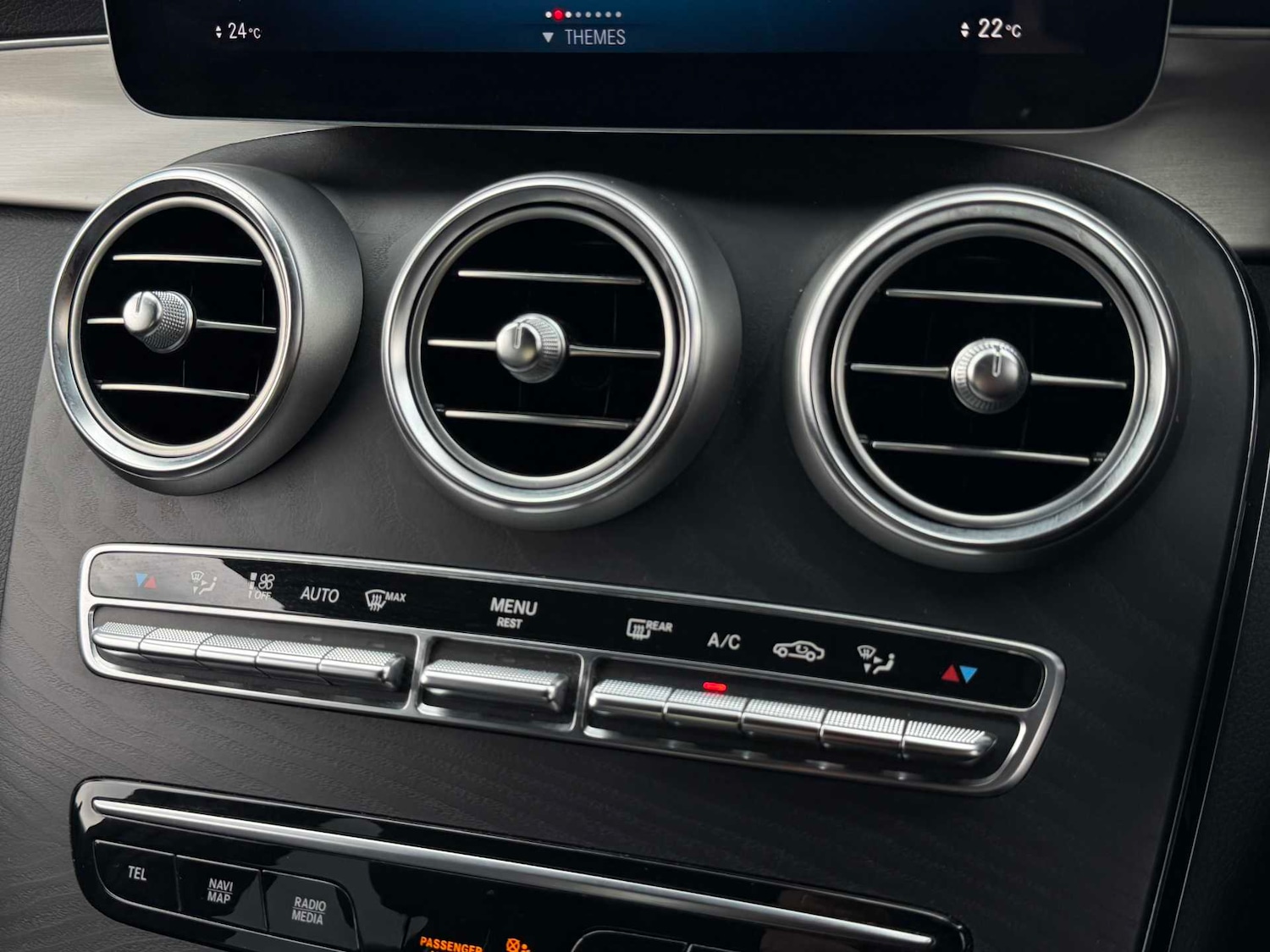 Used Mercedes-Benz GLC 2022 for sale - 77103170: Photo 29