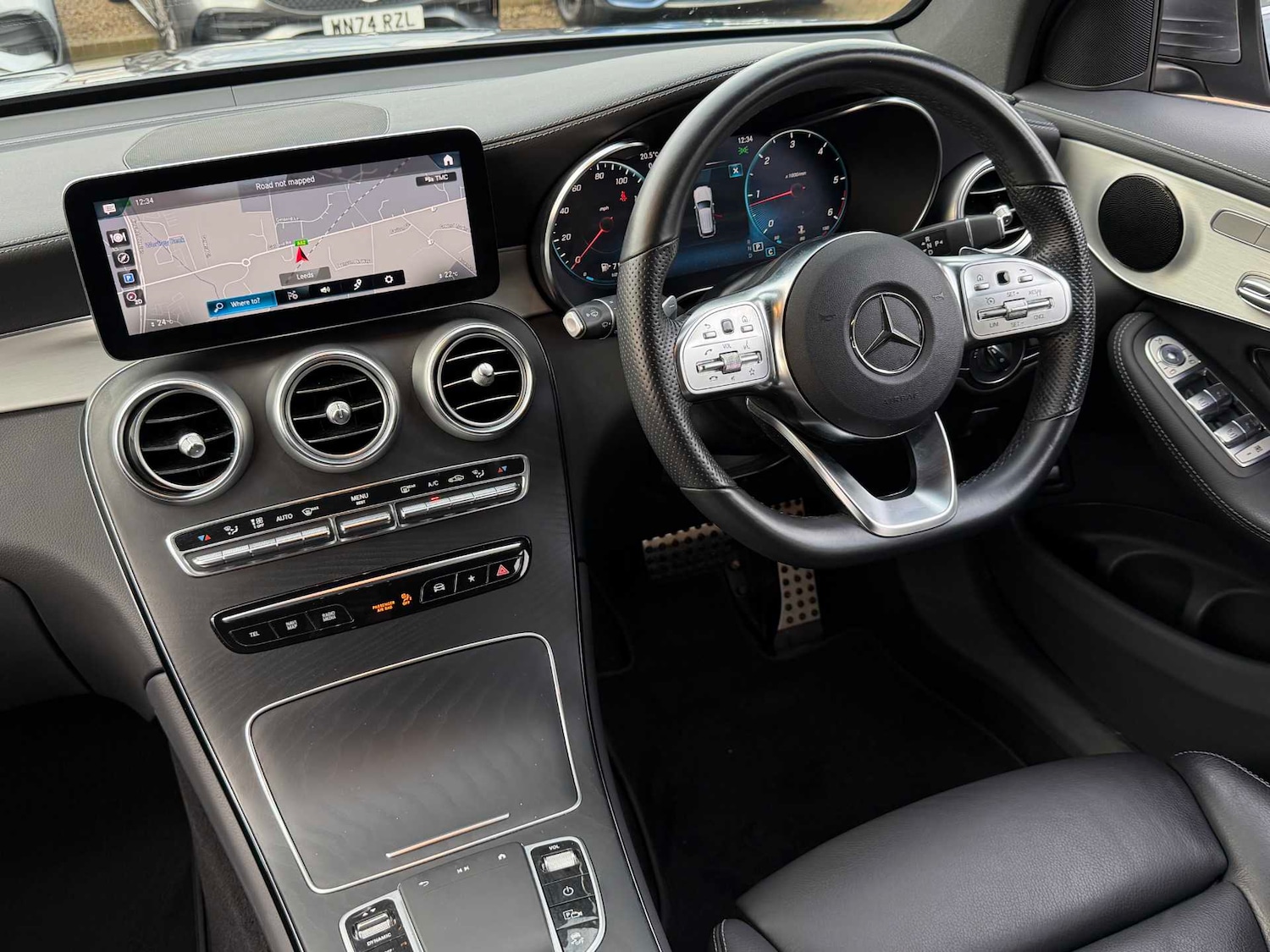 Used Mercedes-Benz GLC 2022 for sale - 77103170: Photo 4