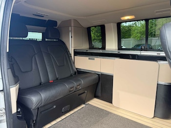 Used Mercedes-Benz V-Class 2022 for sale - 78639374: Photo
