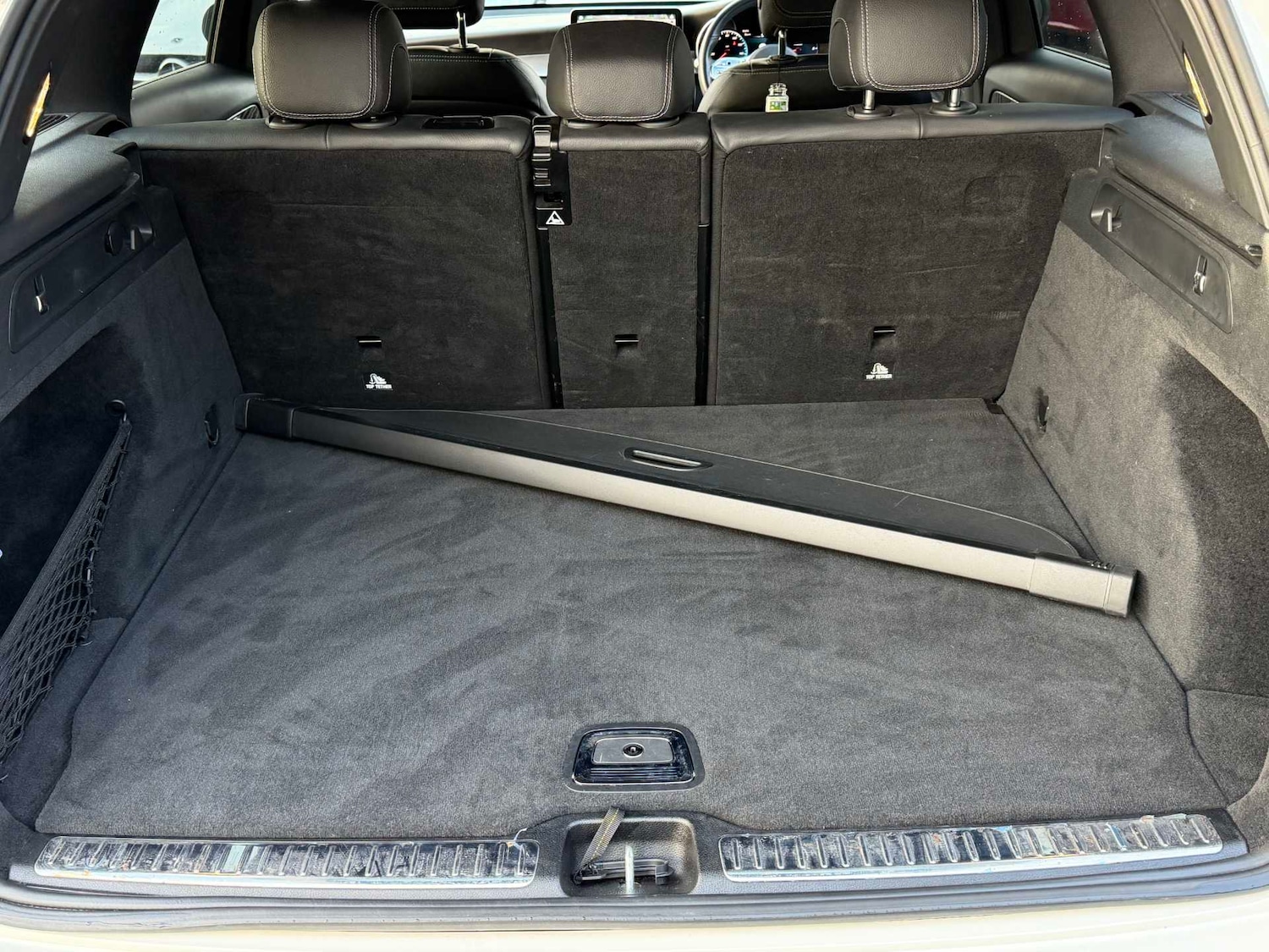 Used Mercedes-Benz GLC 2019 for sale - 76540797: Photo 11