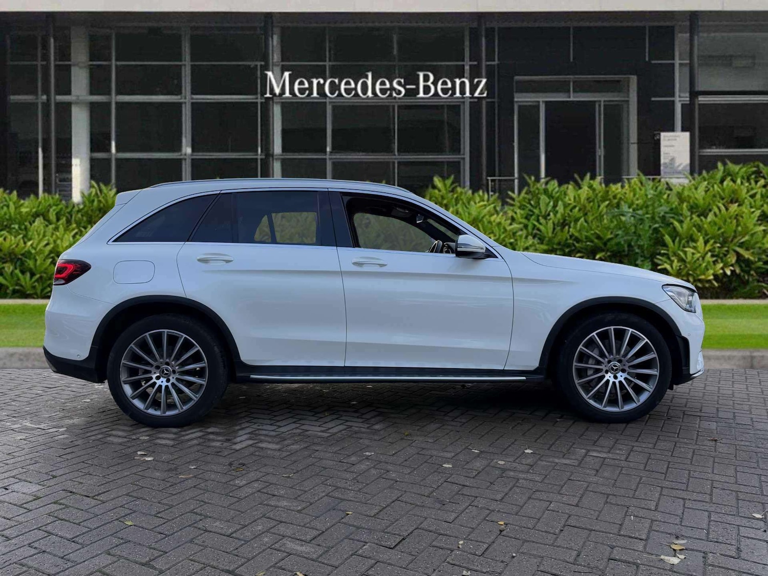 Used Mercedes-Benz GLC 2019 for sale - 76540797: Photo 14