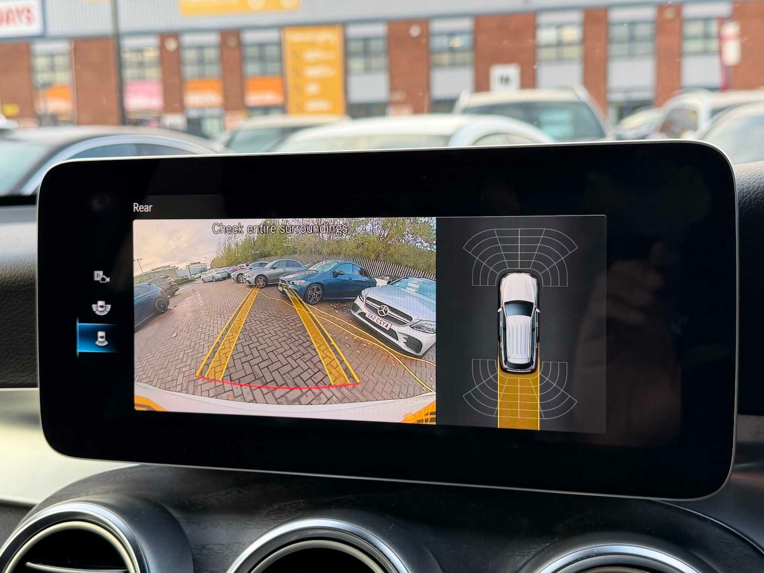 Used Mercedes-Benz GLC 2019 for sale - 76540797: Photo 28