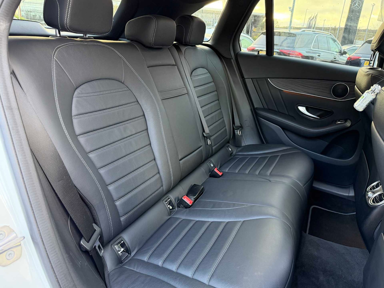 Used Mercedes-Benz GLC 2019 for sale - 76540797: Photo 35