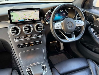 Used Mercedes-Benz GLC 2019 for sale - 76540797: Photo