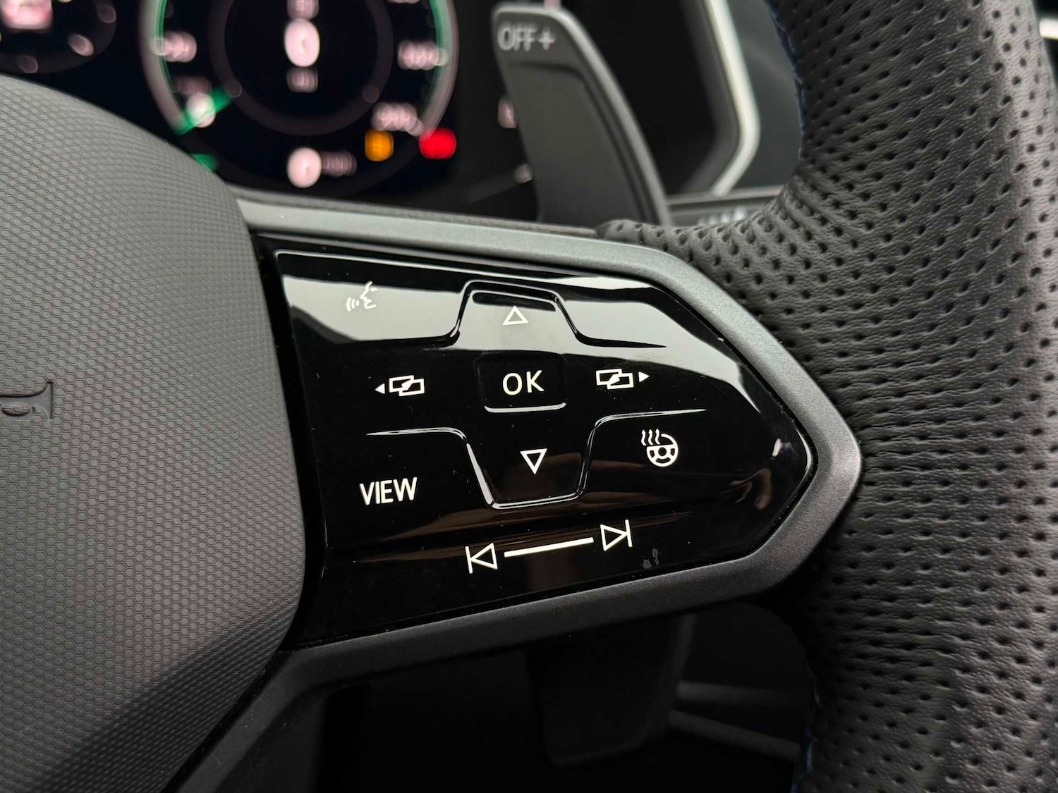 Used Volkswagen Tiguan 2021 for sale - 77257328: Photo 32