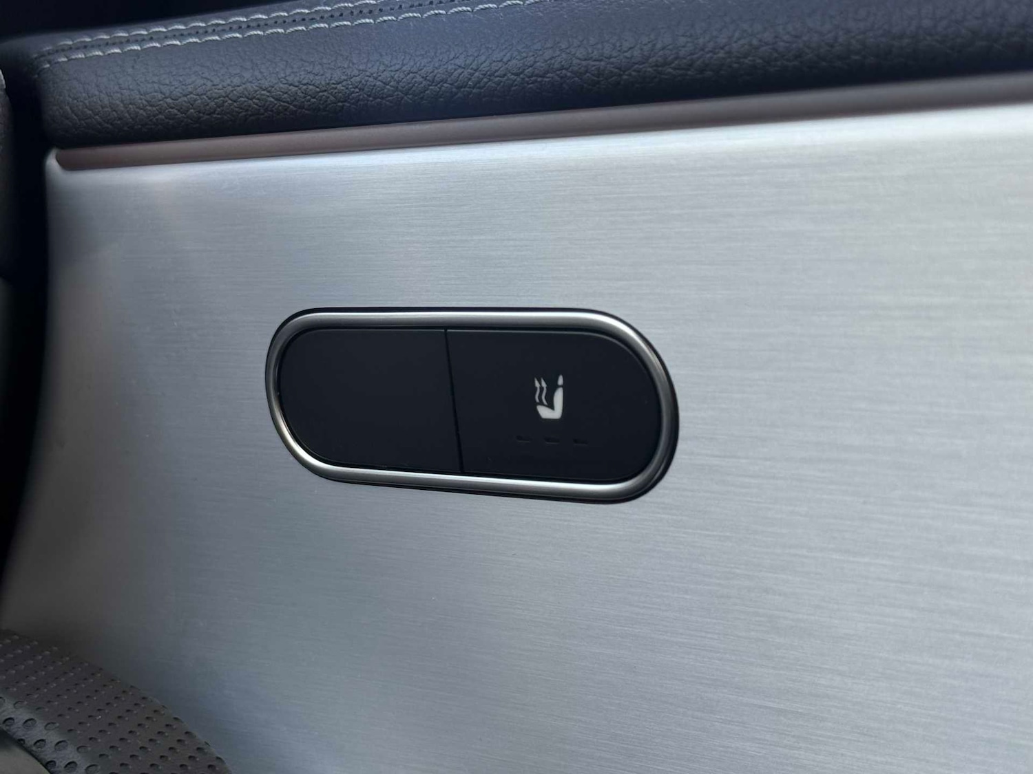 Used Mercedes-Benz CLA 2022 for sale - 76351600: Photo 32