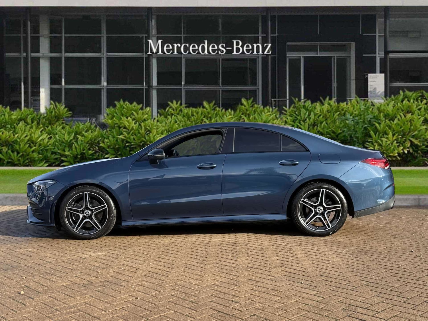 Used Mercedes-Benz CLA 2022 for sale - 76351600: Photo 8