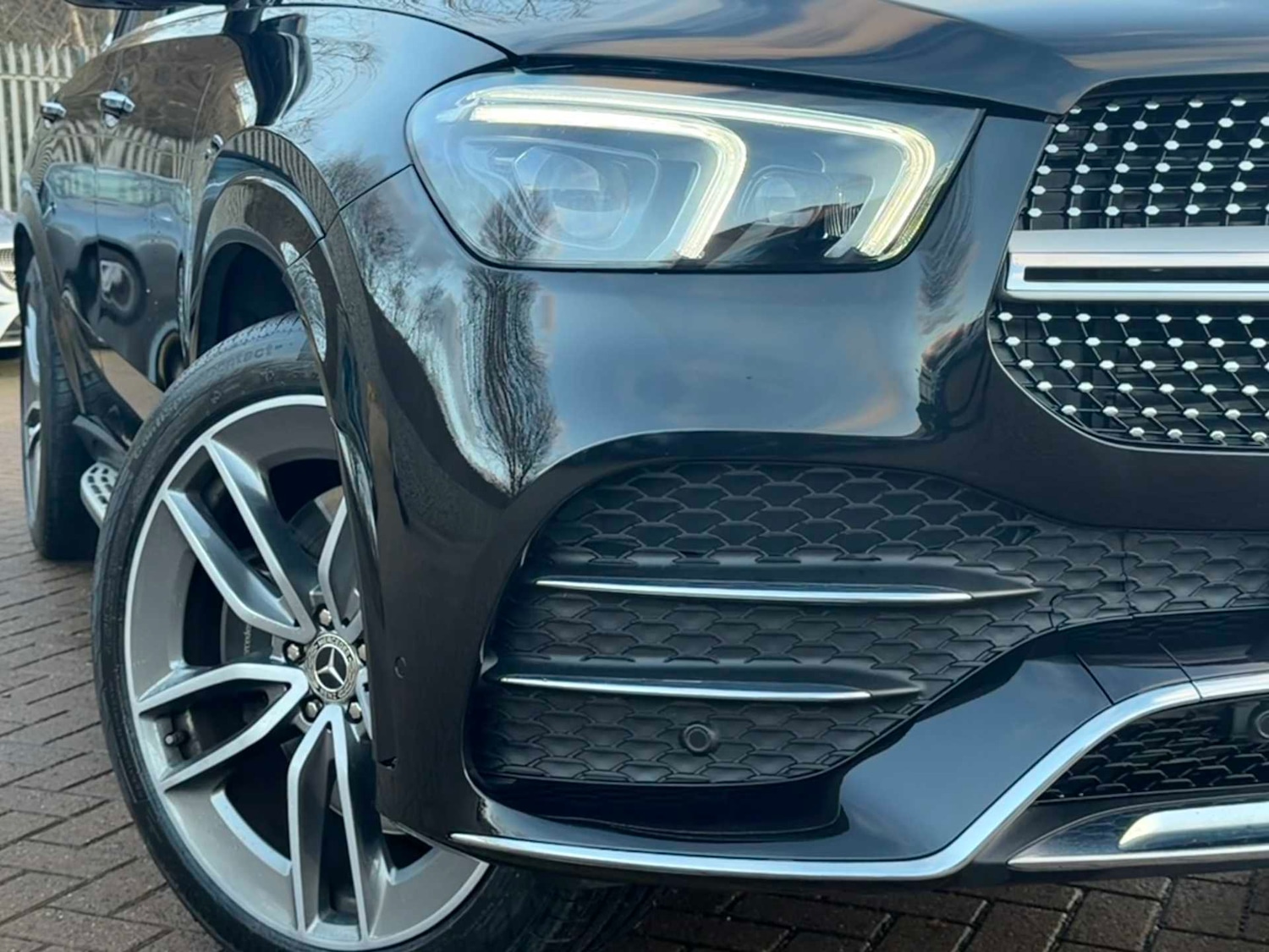 Used Mercedes-Benz GLE 2022 for sale - 77589245: Photo 3