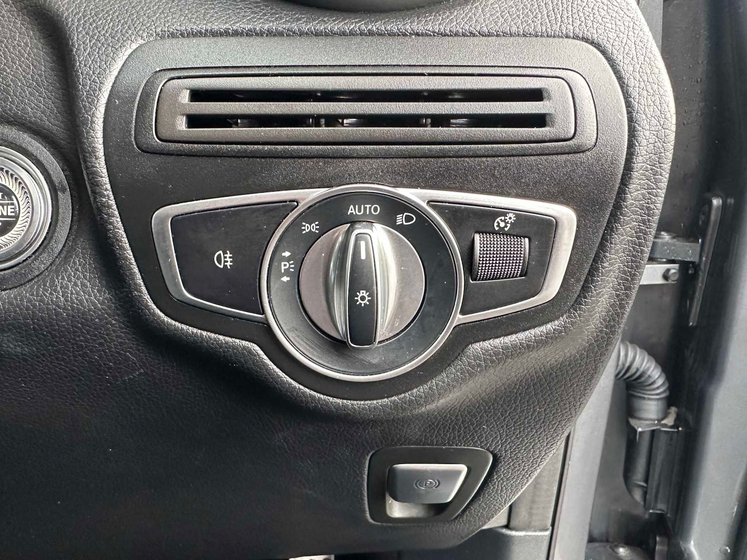 Used Mercedes-Benz GLC 2021 for sale - 77147395: Photo 25