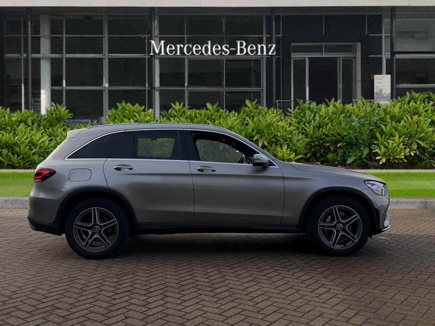 Used Mercedes-Benz GLC 2022 for sale - 76411207: Photo 14