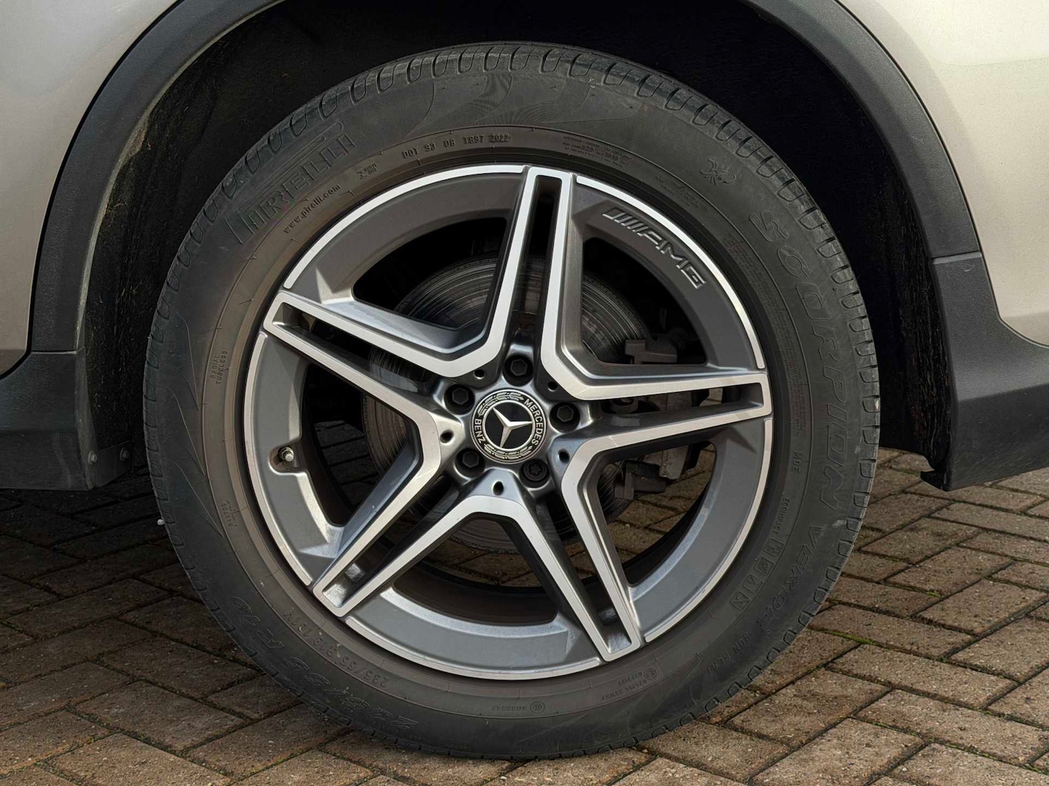 Used Mercedes-Benz GLC 2022 for sale - 76411207: Photo 17