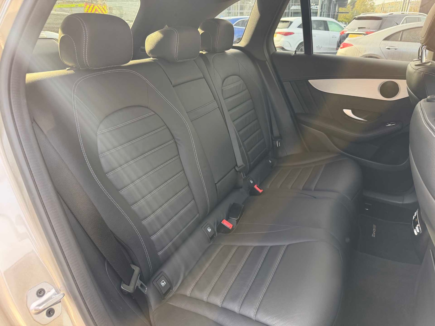 Used Mercedes-Benz GLC 2022 for sale - 76411207: Photo 35